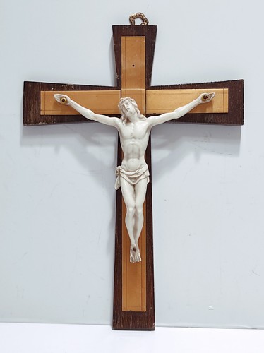 Crocifisso legno plastica - crocifisso,