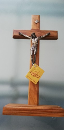 Crocefisso legno olivo - su,